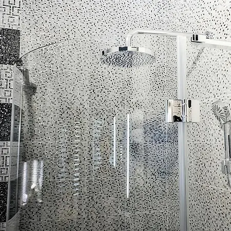 Luxury Апартамент
